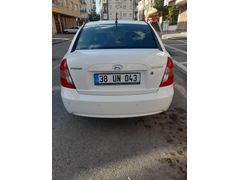 Sahibinden Hyundai Accent Era 1.4 Start 2008 Model  177.000 km Beyaz
