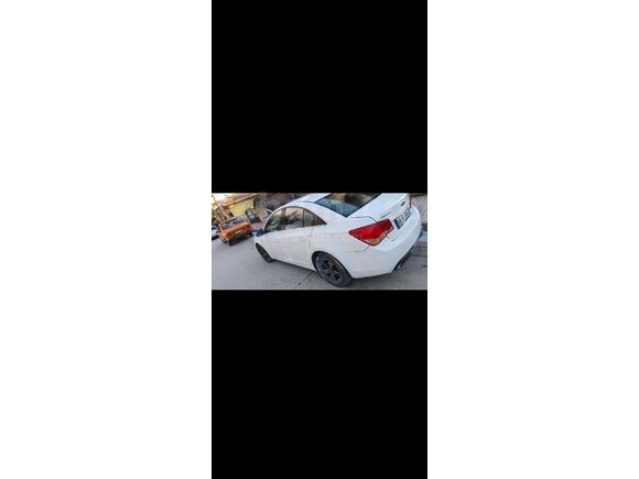 Sahibinden Chevrolet Cruze Ağır Hasarsız