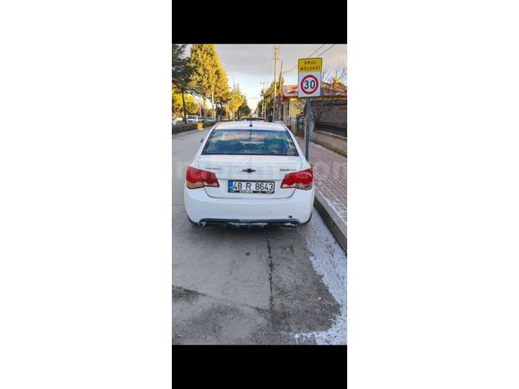 Sahibinden Chevrolet Cruze Ağır Hasarsız