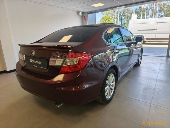 NOVAMER 2.EL 2012 HONDA CİVİC 1.6 İ-VTEC ECO ELEGANCE