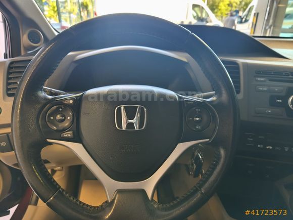 NOVAMER 2.EL 2012 HONDA CİVİC 1.6 İ-VTEC ECO ELEGANCE