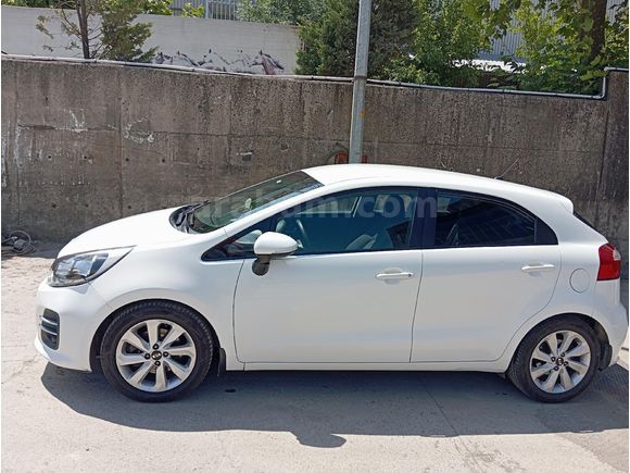 Sahibinden Kia Rio 1.4 CRDi Concept 2015 Model