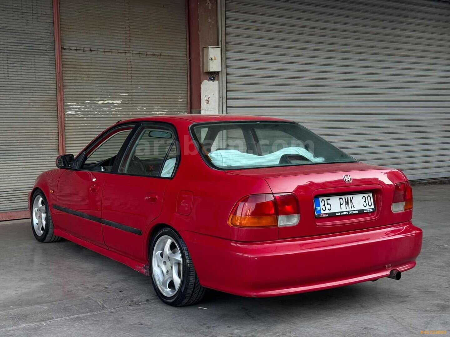 10 YILLIK SAHİBİNDEN 1.6 R81 270.000 KM 5
