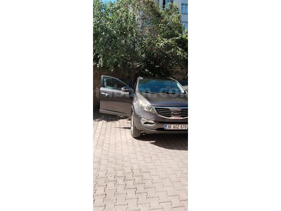 En Dolu Kia Sunroof 4 Koltuk Isıtma Kia Sportage 1.6 GDI Concept Plus 2013 Model Kayseri