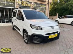 HATASIZ BOYASIZ FIAT DOBLO 1.5BLUEHDİ EASY 2024 MODEL 28000KM
