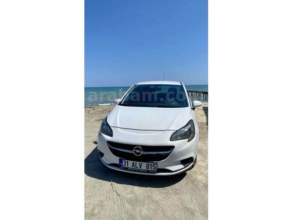 Temiz Opel Corsa (CarPlay Geri Görüş)