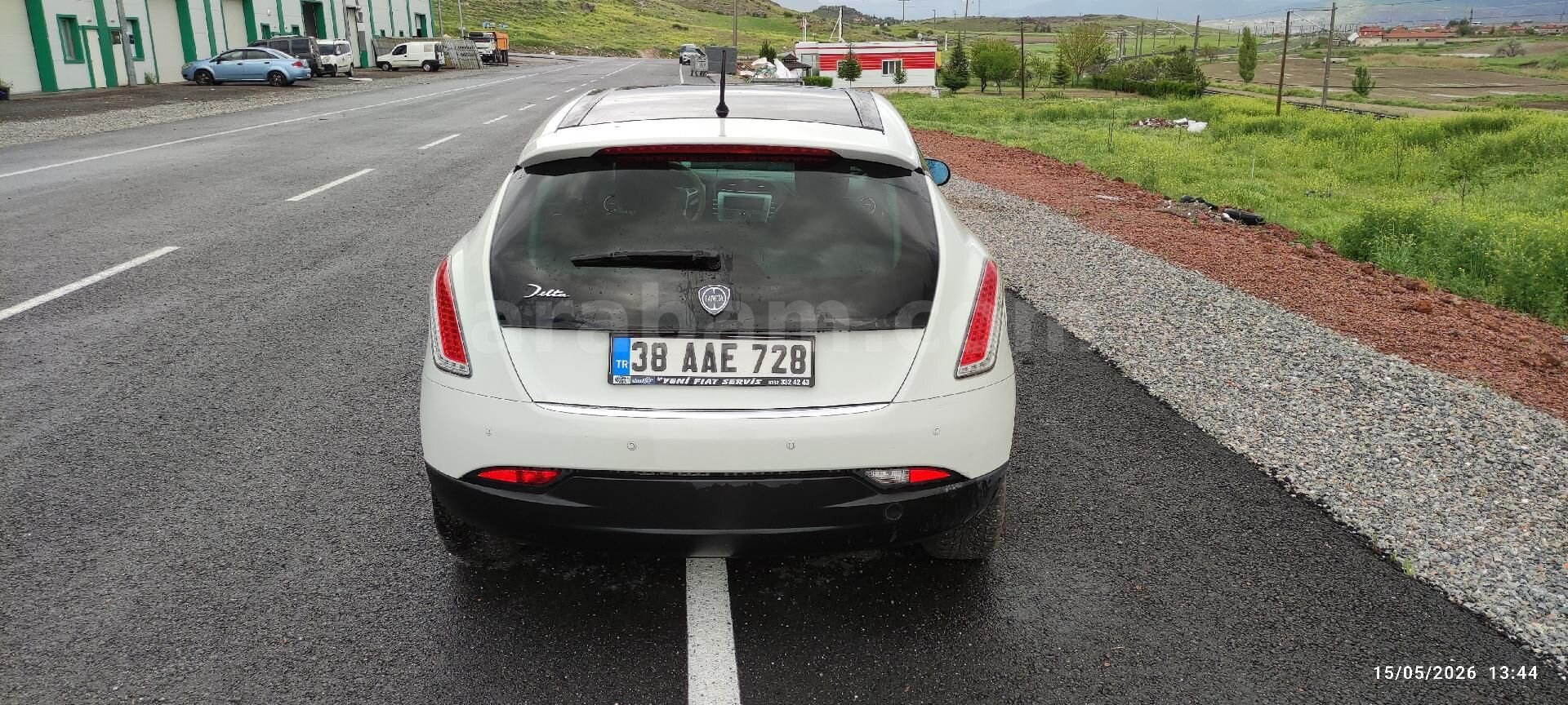 Sahibinden Lancia Delta 1.6 MJet 2010 Model Kayseri 224.000 km Beyaz 6