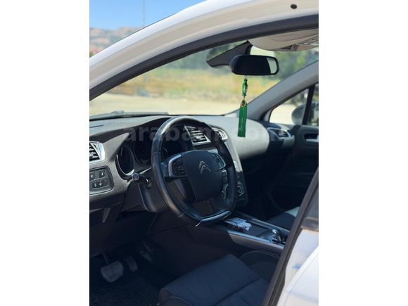 Sahibinden Citroen C4 1.6 e-HDi Exclusive 2014 Model