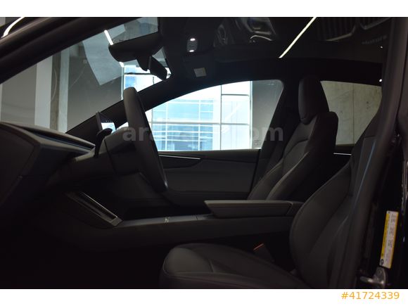 REFORM MOTORS 2026 TESLA MODEL Y PREMIUM LONG RANGE 622KM MENZİL