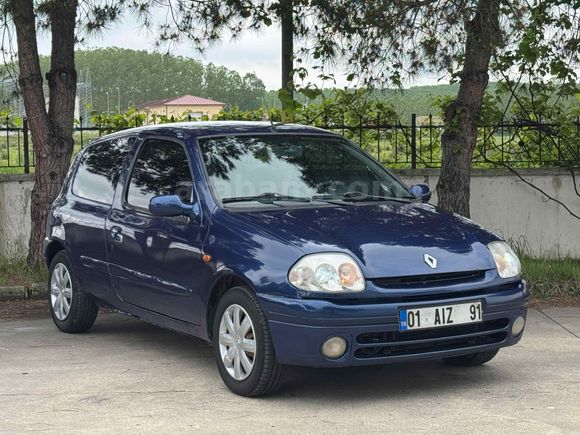 Sahibinden Renault Clio 1.6 RXT 2000 Model 