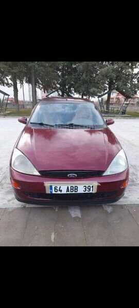 Galeriden Ford Focus 1.6 Ambiente 2000 Model Uşak 284.000 km Bordo