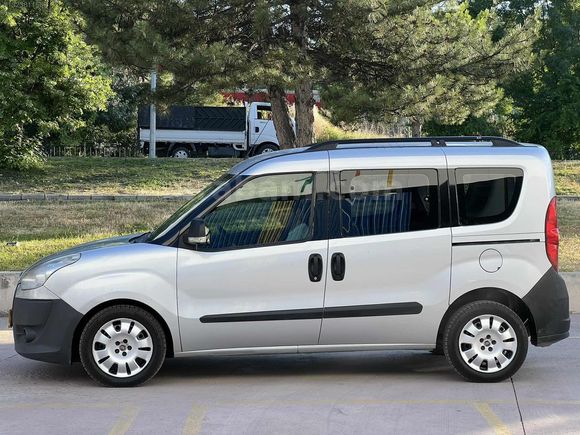 OTOMOBİL RUHSATLI 1.6