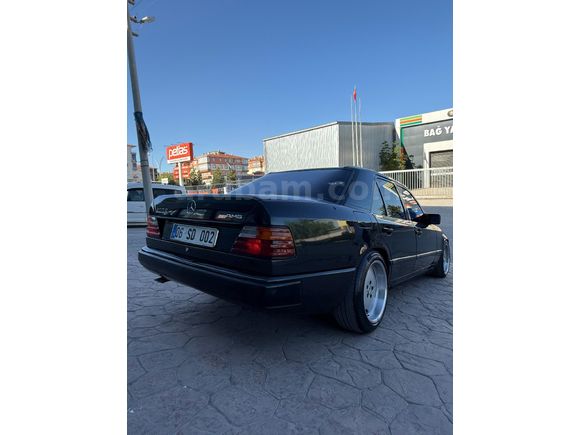 Sahibinden Mercedes - Benz 200 E 1989 Model