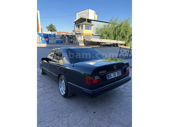 Sahibinden Mercedes - Benz 200 E 1989 Model