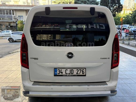 2019 COMBO 1.5 CDTİ ULTİMATE OTOMATİK 86.000KM BOYASIZ CAM TAVAN
