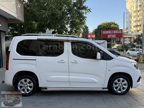 2019 COMBO 1.5 CDTİ ULTİMATE OTOMATİK 86.000KM BOYASIZ CAM TAVAN