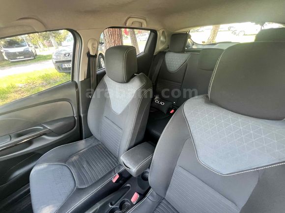 Galeriden Renault Clio 1.5 dCi Icon 2015 Model Bursa