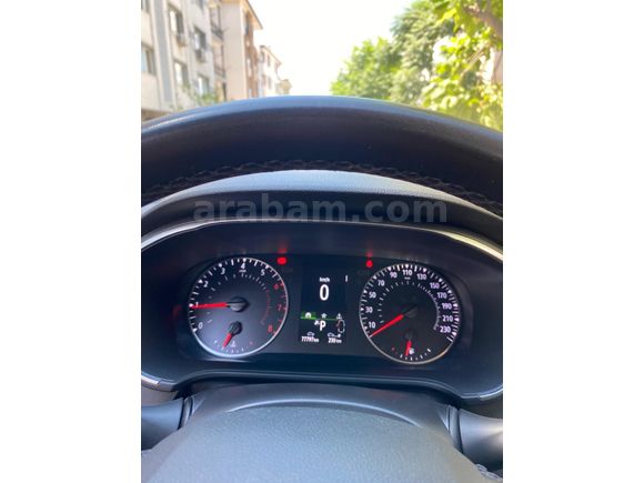 Sahibinden Renault Megane 1.3 TCe Joy 2021 Model
