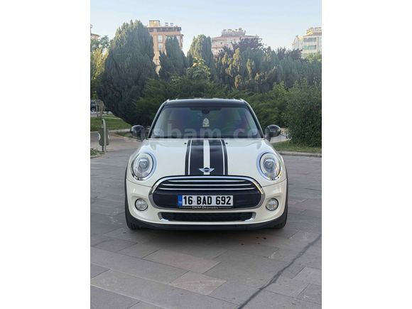 Sahibinden Mini Cooper 1.5 D Pepper 2015 Model  203.000 km Beyaz