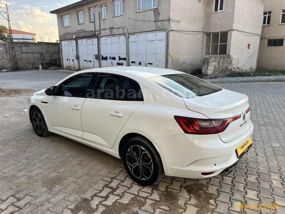 2018 MEGANE 1,6 BENZİN JOY