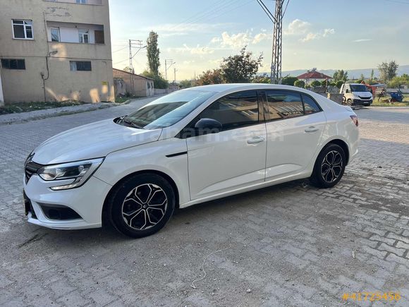 2018 MEGANE 1,6 BENZİN JOY
