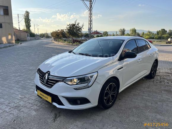 2018 MEGANE 1,6 BENZİN JOY