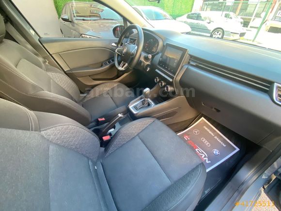 ORCAN MOTORS dan 2020 Clio 1.0 TCe Touch X-Tronic