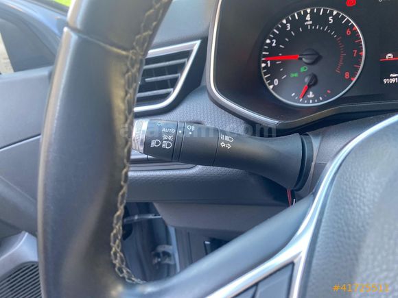 ORCAN MOTORS dan 2020 Clio 1.0 TCe Touch X-Tronic