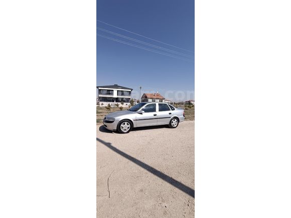 Sahibinden Opel Vectra 2.0 GLS 1996 Model