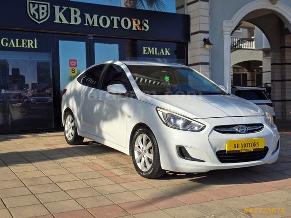 TEMİZ OTOMATİK ACCENT BLUE