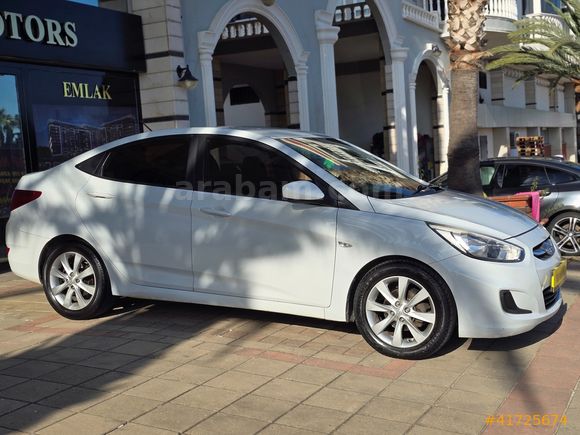 TEMİZ OTOMATİK ACCENT BLUE