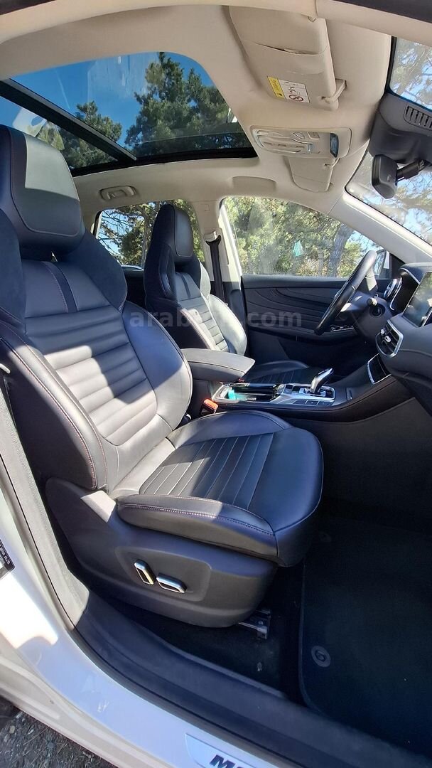 Sahibinden MG HS 1.5 T-GDI Luxury 2023 33.000km 5