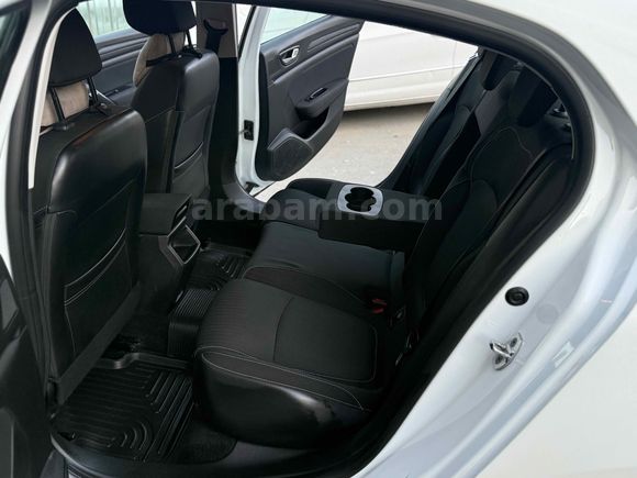 Galeriden Renault Megane 1.5 dCi Touch 2017 Model İstanbul