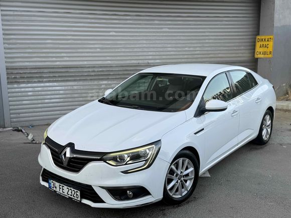 Galeriden Renault Megane 1.5 dCi Touch 2017 Model İstanbul