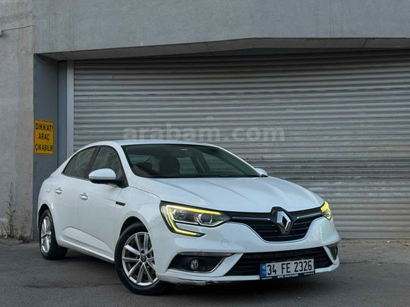 Galeriden Renault Megane 1.5 dCi Touch 2017 Model İstanbul