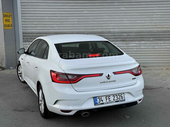 Galeriden Renault Megane 1.5 dCi Touch 2017 Model İstanbul