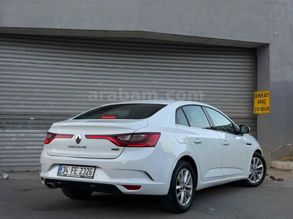 Galeriden Renault Megane 1.5 dCi Touch 2017 Model İstanbul