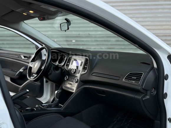 Galeriden Renault Megane 1.5 dCi Touch 2017 Model İstanbul