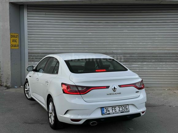 Galeriden Renault Megane 1.5 dCi Touch 2017 Model İstanbul