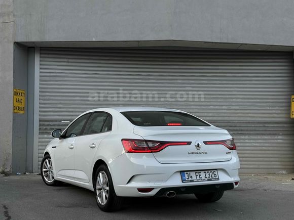 Galeriden Renault Megane 1.5 dCi Touch 2017 Model İstanbul