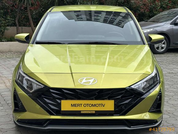 BOYASIZ _2025 İ20 1.0T-GDI+STYLE+HAYALET+TABLET+OTOMATİK NAVİGAS