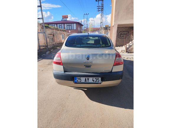 Sahibinden Renault Megane 1.4 Authentique 2006 Model