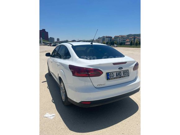 Sahibinden Ford Focus 1.6 Ti-VCT Style 2016 Model 