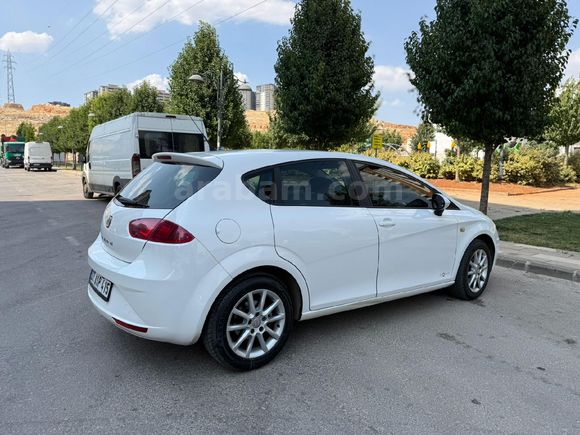 SEAT LEON 1.6 TDI OTOMATİK