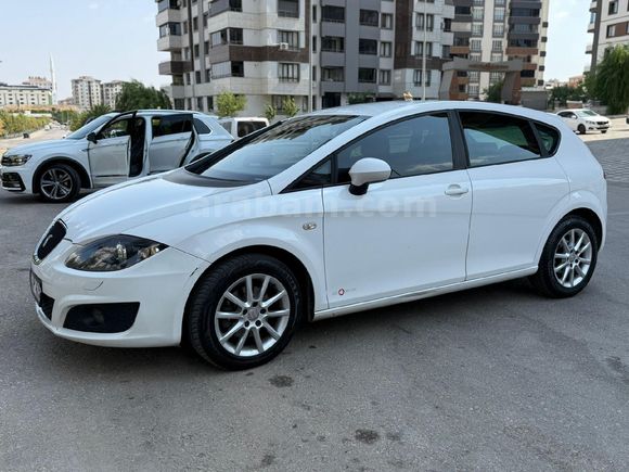 SEAT LEON 1.6 TDI OTOMATİK
