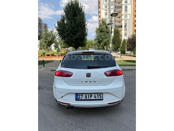 SEAT LEON 1.6 TDI OTOMATİK
