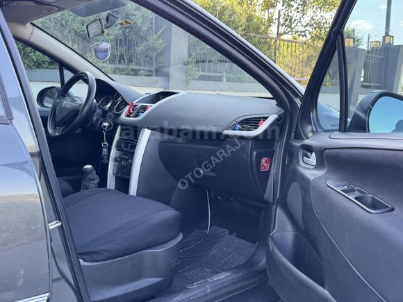 PEUGEOT 207 1.4