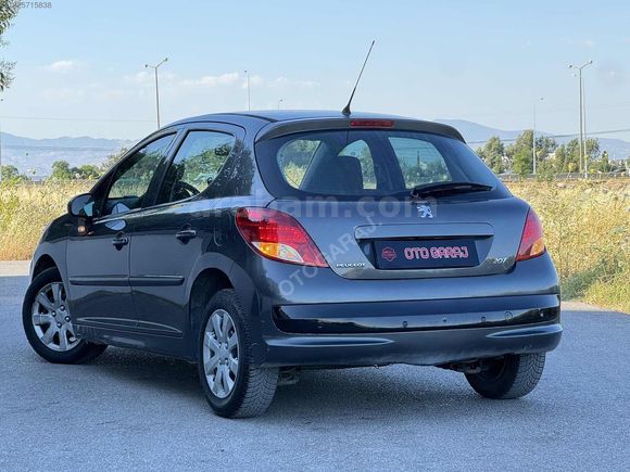 PEUGEOT 207 1.4