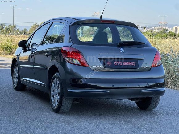 PEUGEOT 207 1.4