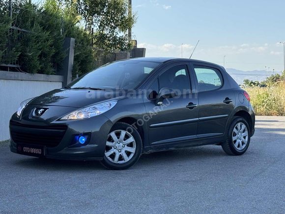 PEUGEOT 207 1.4